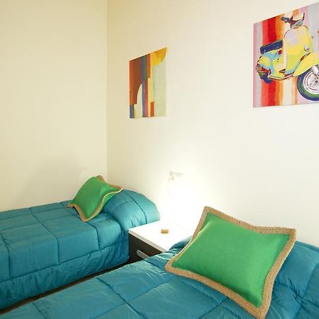 Bbarcelona Ramblas Apartment Exterior photo