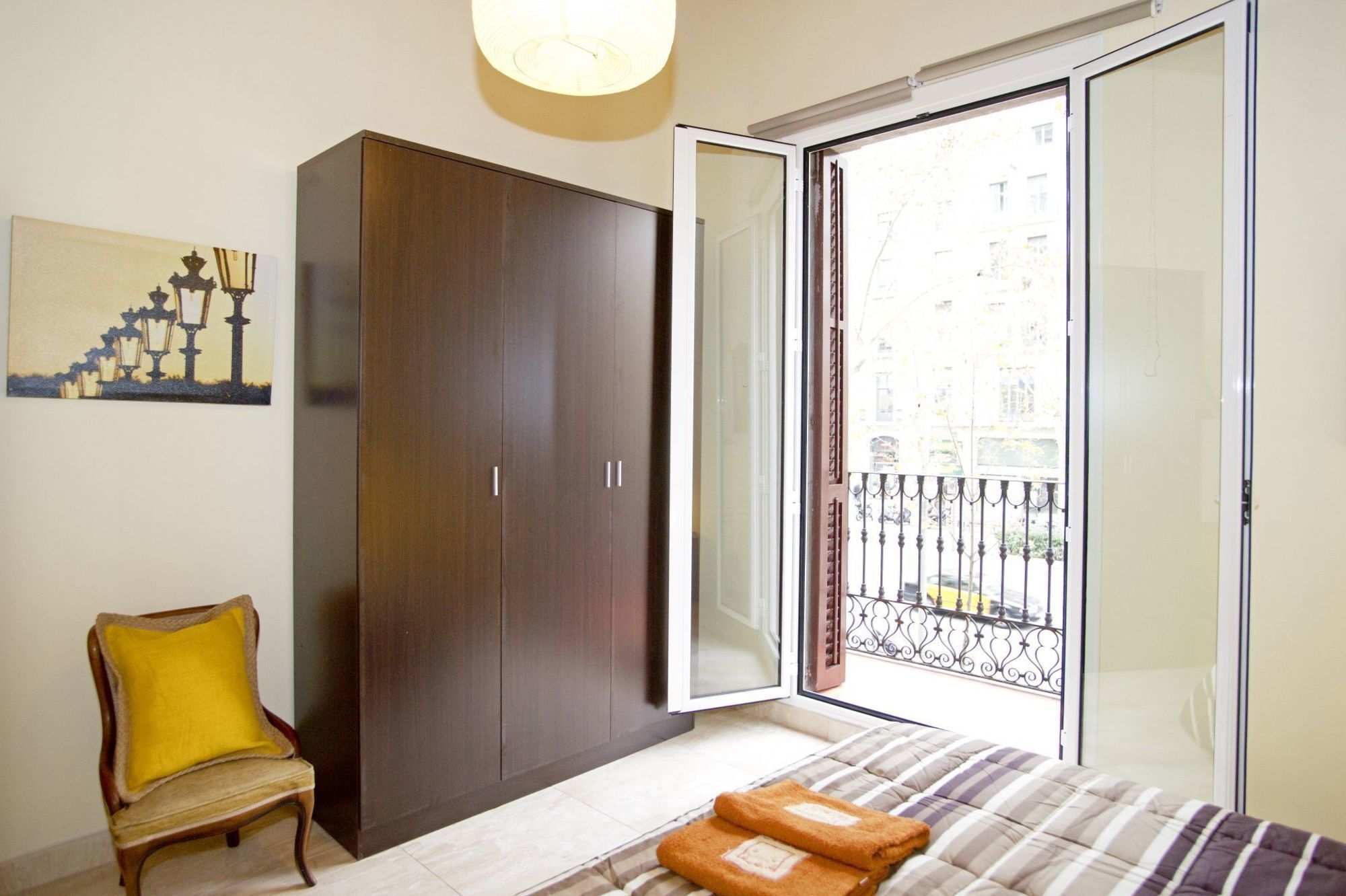Bbarcelona Ramblas Apartment Exterior photo