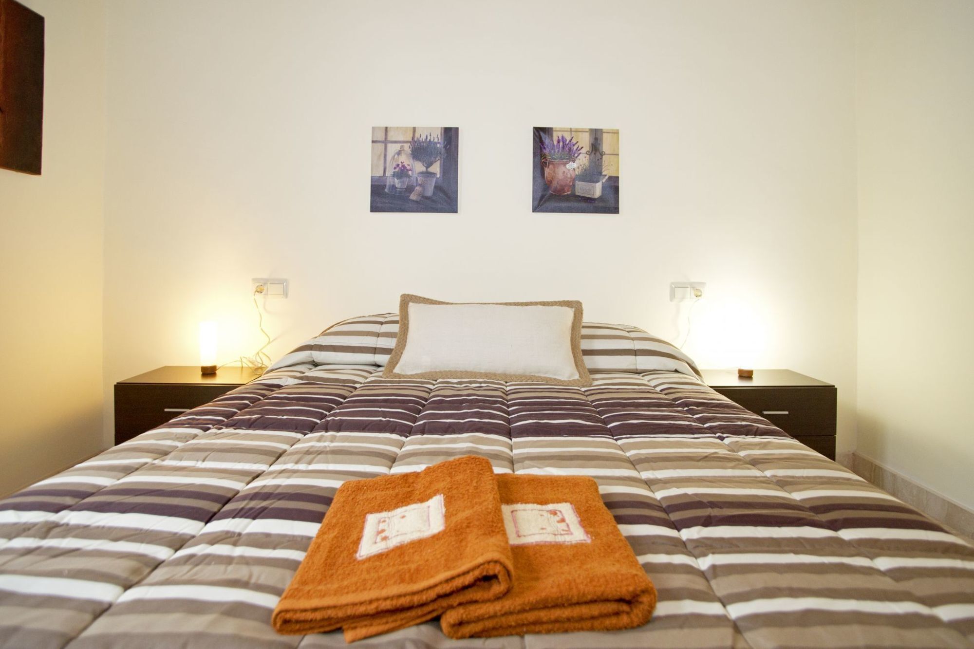 Bbarcelona Ramblas Apartment Exterior photo